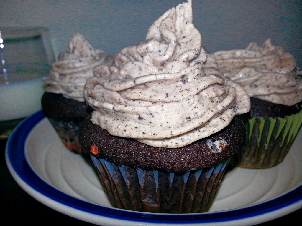 Chocolate Cupcakes with Cookies and Cream Icing