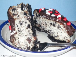 Delicious Cookies and Cream Cheesecake.
