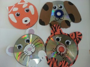 "Paws for Animal CD's" Fun Craft for kids!